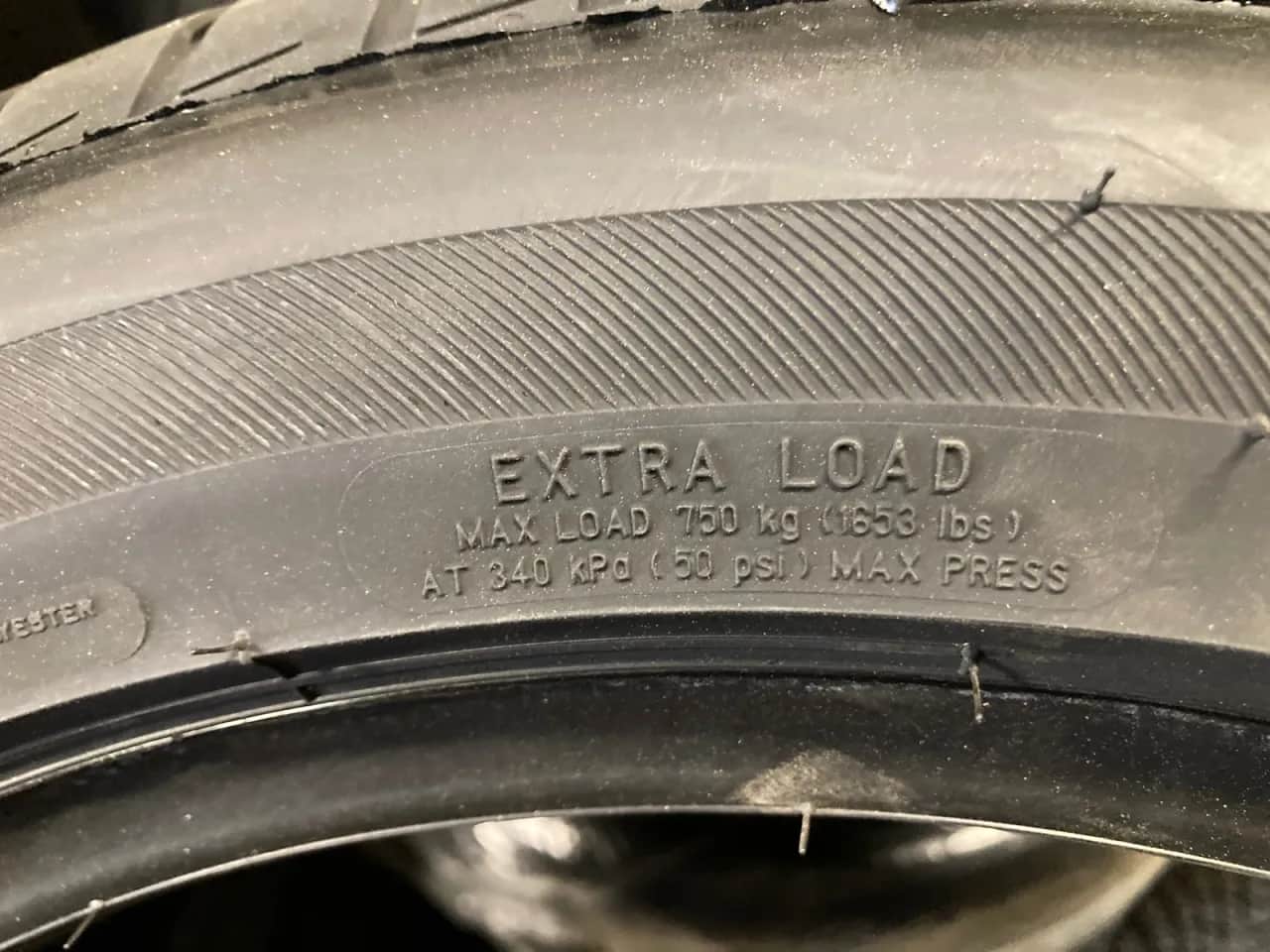 Opony wzmacniane C czy XL? Wybierz mądrze i bezpiecznie!