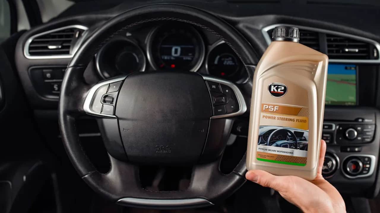 Maglownica buczy? Odpowietrz ją sam! Płynna kierownica w 5 krokach