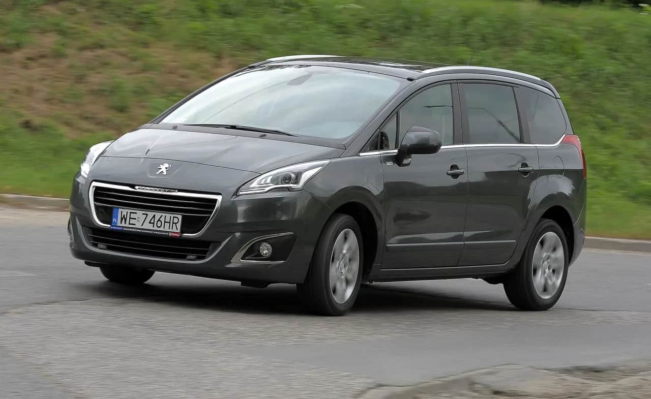 Peugeot 5008: Jaki silnik wybrać? Poradnik eksperta!