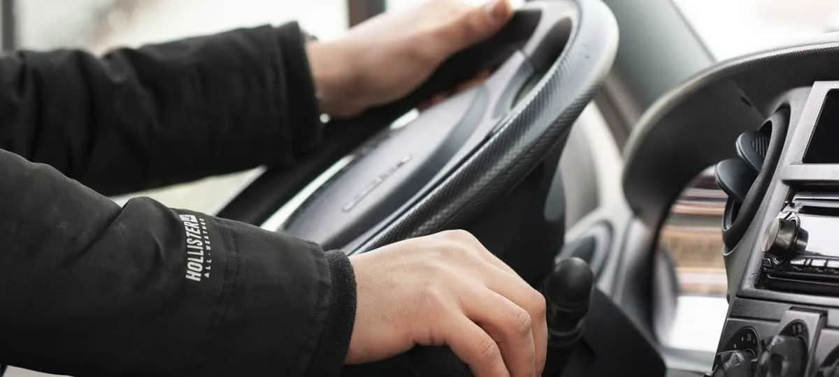 Maglownica: Objawy awarii, naprawa i koszty Poradnik eksperta